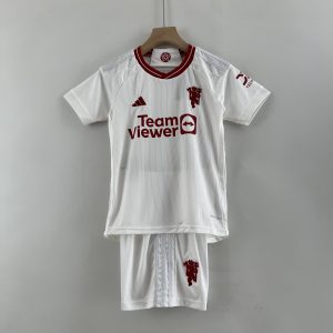 Camiseta y Pantalón corto Manchester United 2023/24