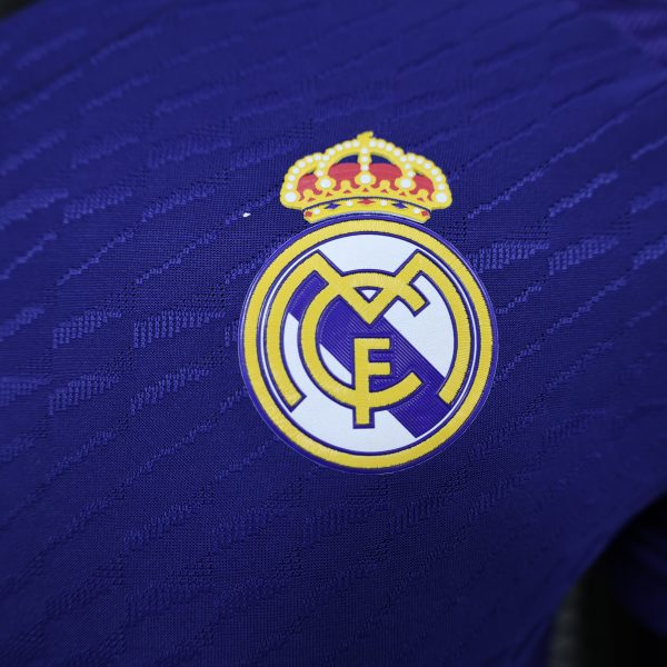 Camiseta Real Madrid 24/25 - Imagen 2