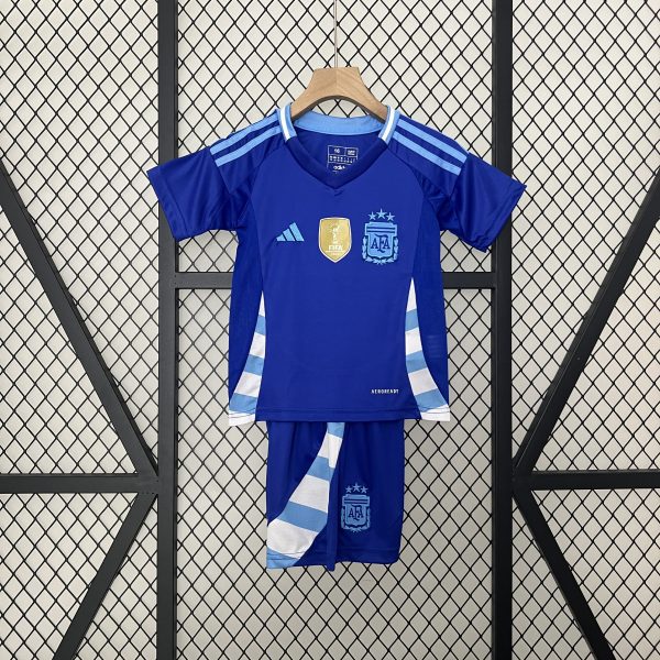 Camiseta y Pantalón corto Argentina 2024