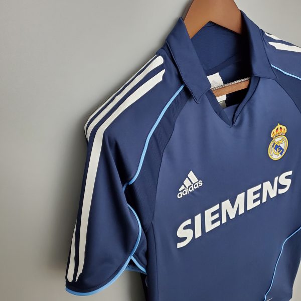 Camiseta Real Madrid 05/06 - Imagen 3