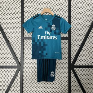 Camiseta y Pantalón corto Real Madrid 2017/18