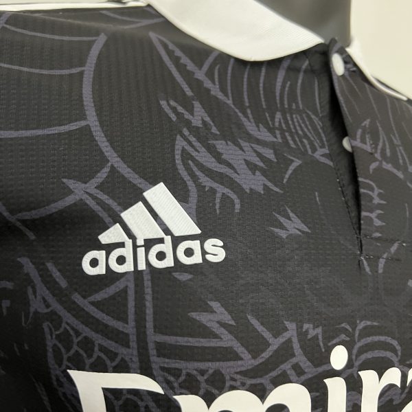 Camiseta Real Madrid Fanático 24/25 - Imagen 3