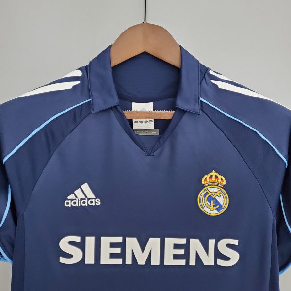 Camiseta Real Madrid 05/06 - Imagen 5