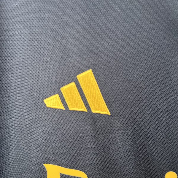 Camiseta Real Madrid Fanático 2023/24 - Imagen 3