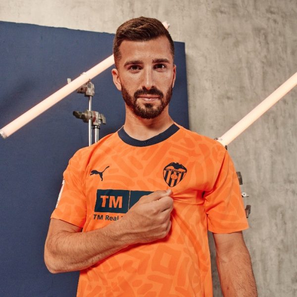 Camiseta Valencia C.F Jugador 23/24 - Imagen 6