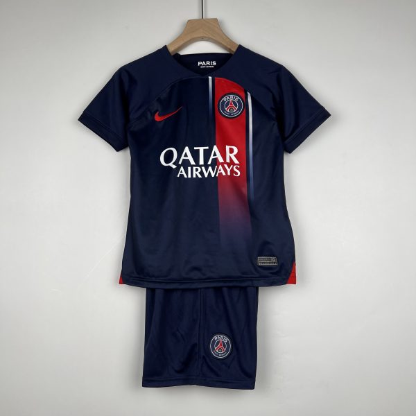Camiseta y Pantalón corto PSG F.C 2023/24
