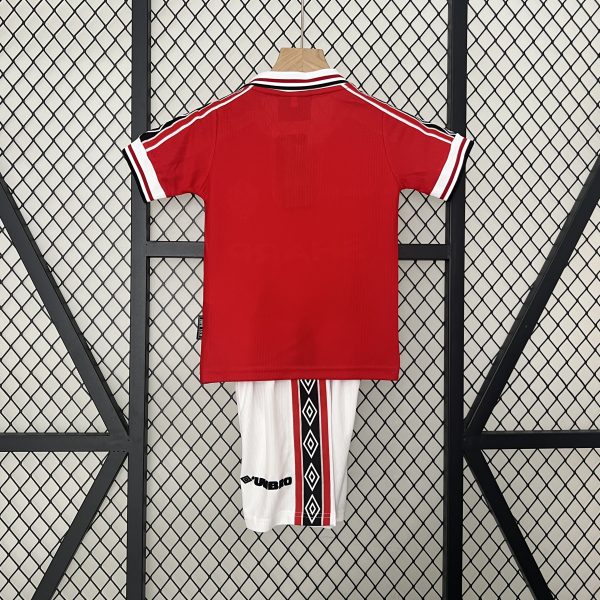 Camiseta y Pantalón corto Manchester United 1998/99 - Imagen 2
