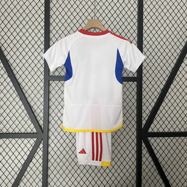 Camiseta y Pantalón corto Venezuela 2024 - Imagen 2