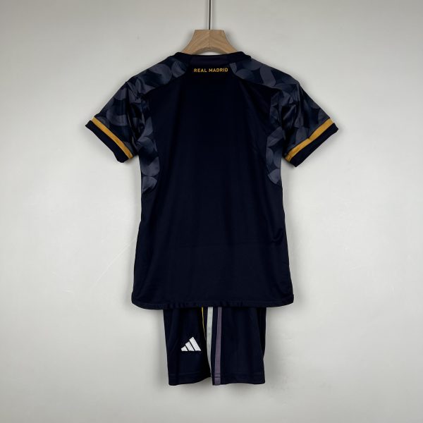 Camiseta y Pantalón corto Real Madrid 2023/24 - Imagen 2