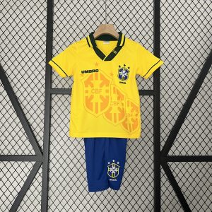 Camiseta y Pantalón corto Brasil 1993/94