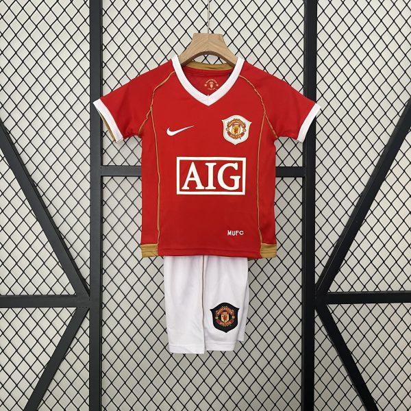 Camiseta y Pantalón corto Manchester United  2008/09