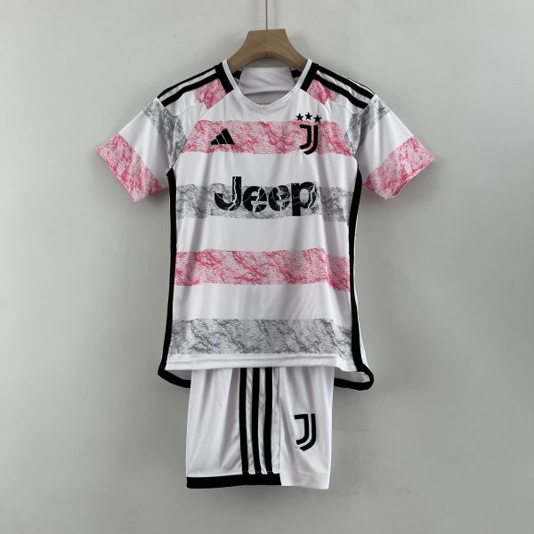 Camiseta y Pantalón corto Juventus 2023/24