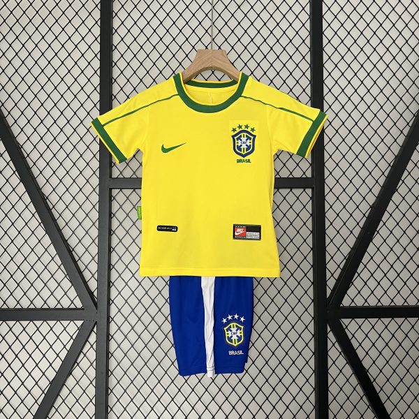 Camiseta y Pantalón corto Brasil 1998