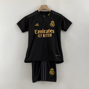 Camiseta y Pantalón corto Real Madrid 2023/24