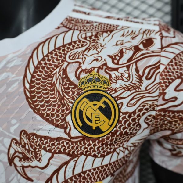 Camiseta Real Madrid Jugador 2024/25 - Imagen 3
