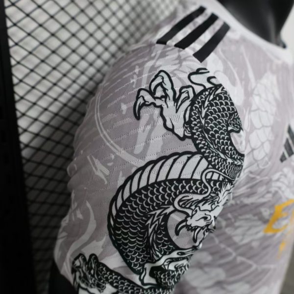Camiseta Real Madrid Jugador 2024/25 - Imagen 5