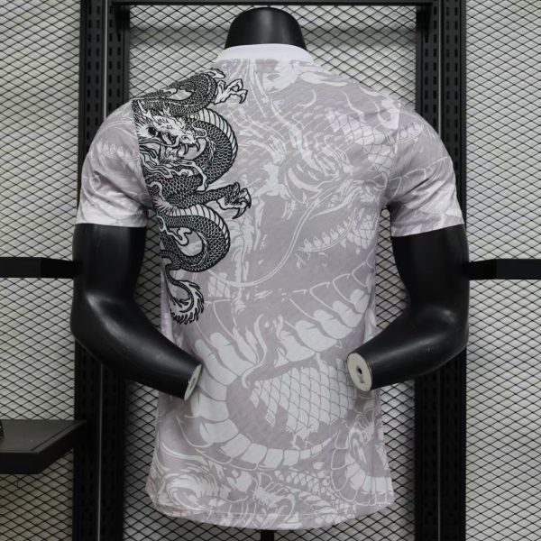 Camiseta Real Madrid Jugador 2024/25 - Imagen 9