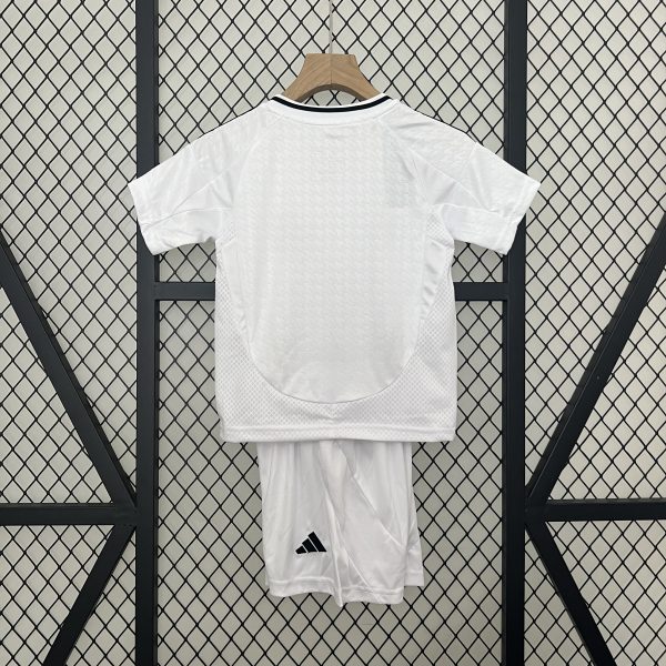 Camiseta y Pantalón corto Real Madrid 2024/25 - Imagen 2