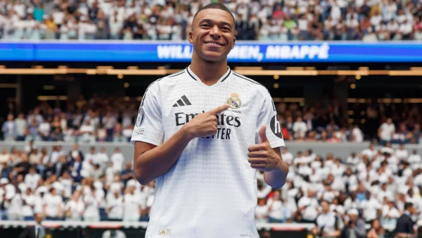 Camiseta Real Madrid 24/25 - Imagen 7