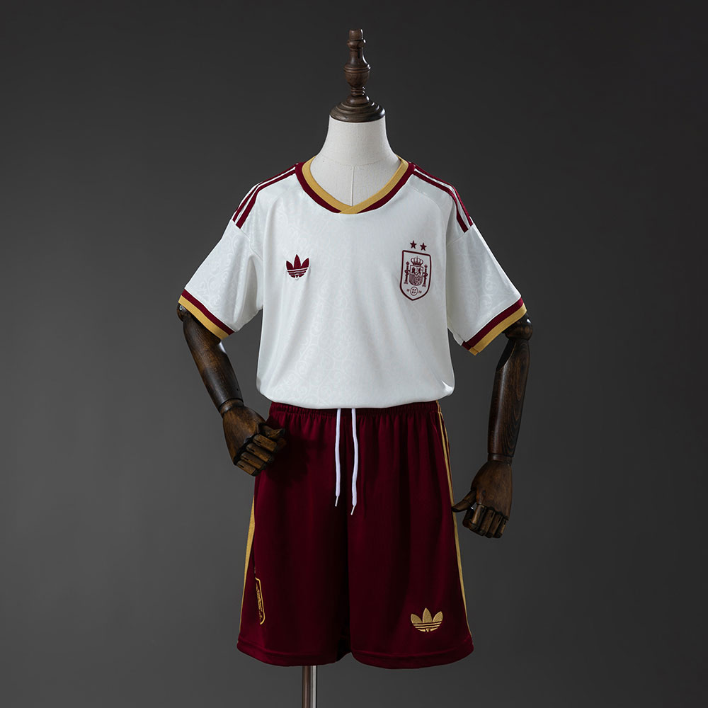 Camiseta y Pantalón España Campeones blanca